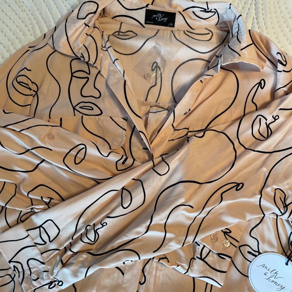 Milk and Honey Button up top with face artwork pattern in size XL!